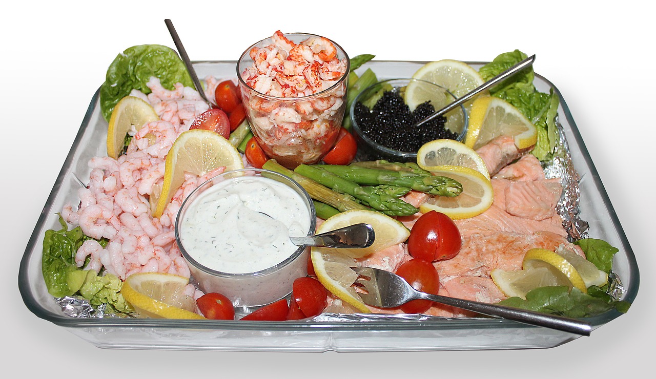 三个美味的大学生2: 如何在宿舍内烹饪出美味佳肴